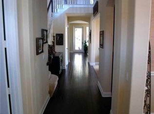 6282 Topiary St, Carlsbad, CA 92009