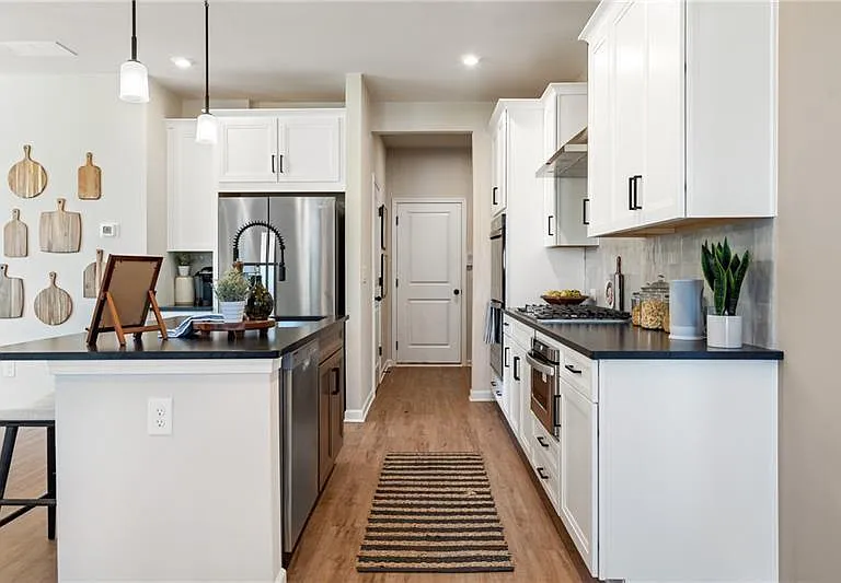 4768 Black Onyx Path — Photo 4