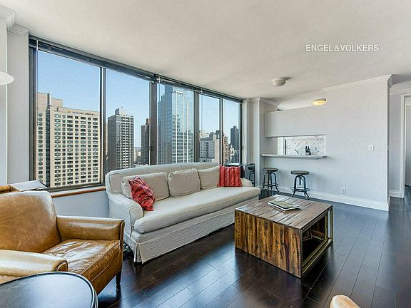 3rd image of 300 E 93rd St APT 23E