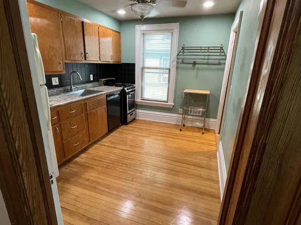 1025 E Johnson St #2, Madison, WI 53703