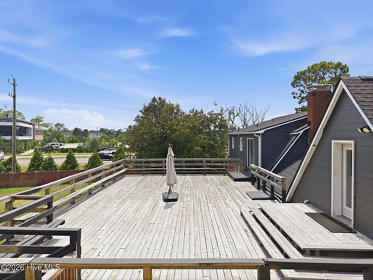102 Bretonshire Rd — Photo 15