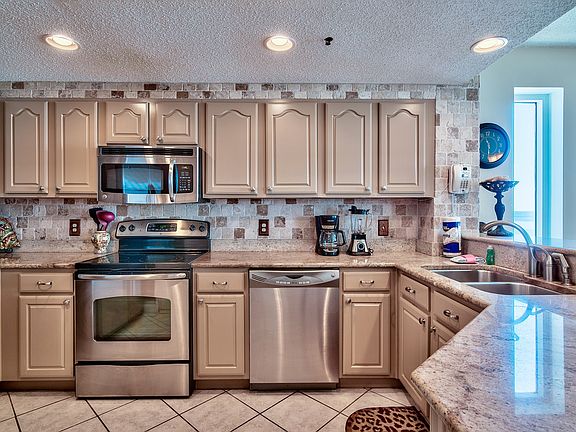 5th image of 1018 Highway 98 E Unit 810