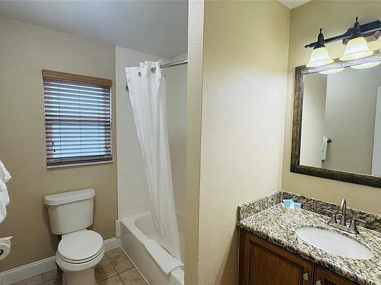 1021 Baseball And Boardwalk Ct — Photo 12