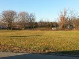 12984 W North Ave, Lake Bluff, IL 60044