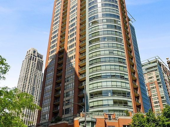 2nd image of 415 E North Water St APT 1406