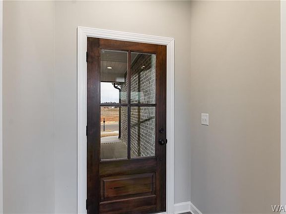 4th image of 11230 Avery Ln #219