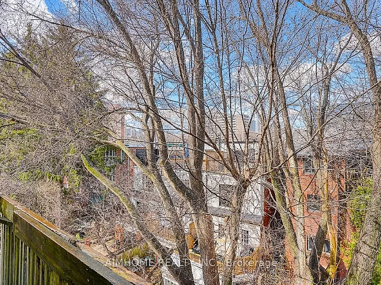 212 Milan St #2 — Photo 35