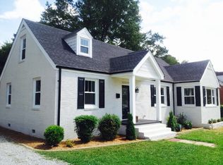 304 Colleton Rd, Raleigh, NC 27610