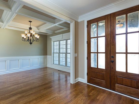 2nd image of 433 Huntington Dr #184-lot 184