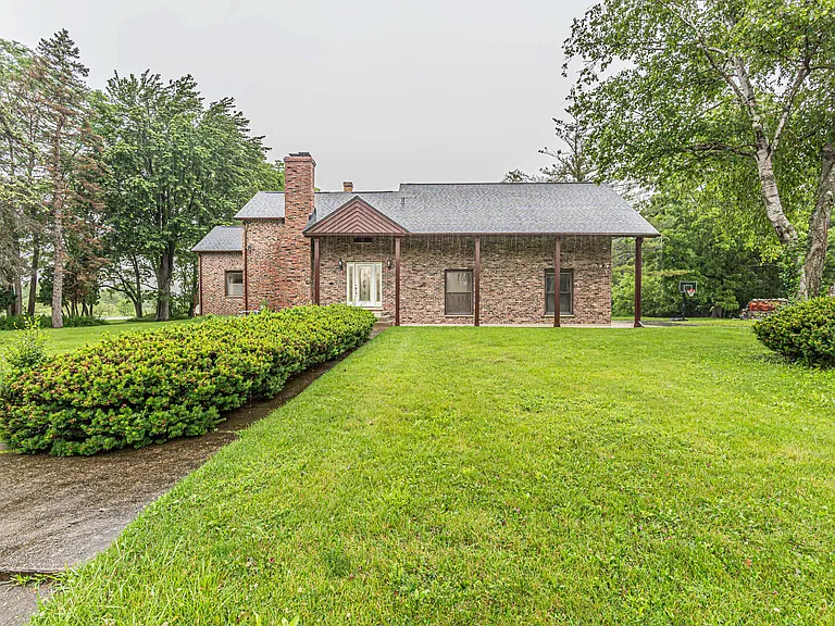 2330 Coach Rd — Photo 20