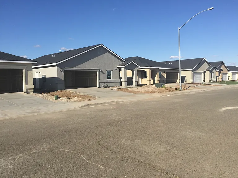 349 Joya Dr — Photo 3