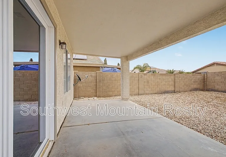1399 E Saguaro Trl — Photo 30