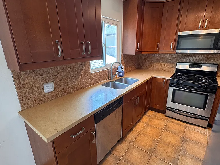 834 Grant St #4 — Photo 20