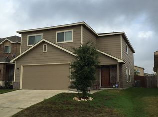 427 Walnut Crst, Schertz, TX 78154