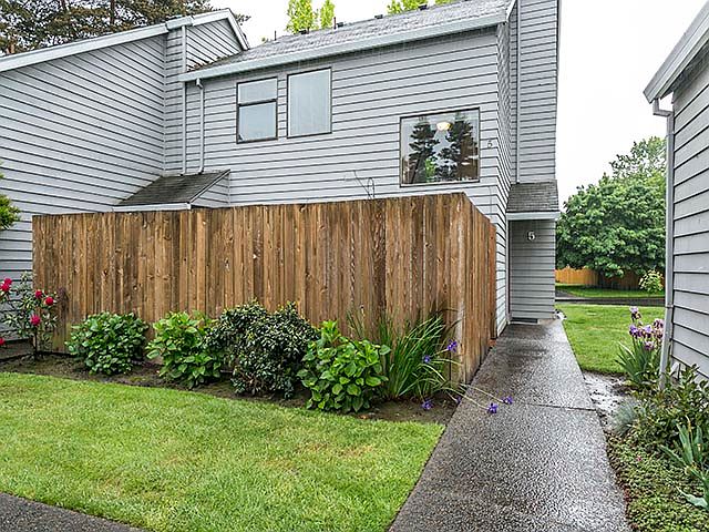 1st image of 2019 NE Darby St Unit 5