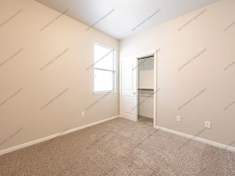 624 Ripplewood Dr — Photo 12