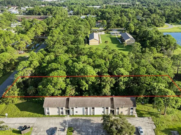 311 Mercury Ave SE, Palm Bay, FL 32909