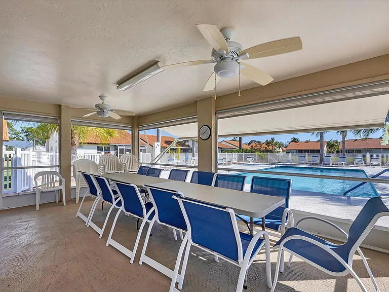 4998 Tamarack Trl — Photo 31