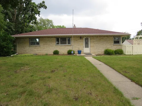 4700 North 90th STREET, Milwaukee, WI 53225