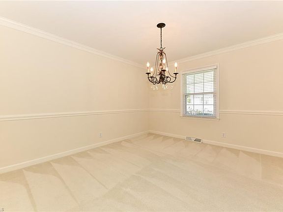 5th image of 2941 Kedron Ct