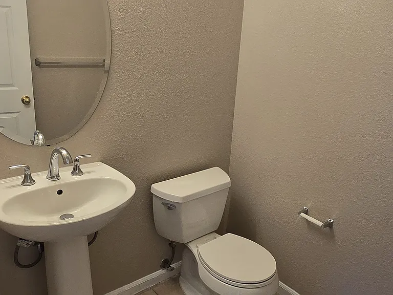 3292 Chateau Du Lac — Photo 28