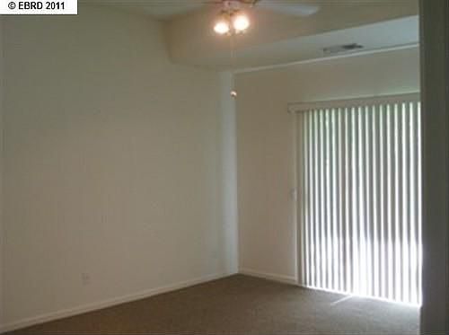 5th image of 215 Apple Hill Dr