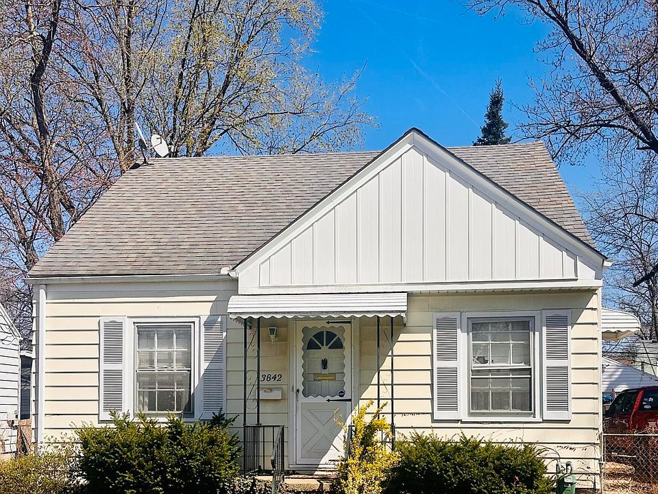 1st image of 3842 Seckinger Dr