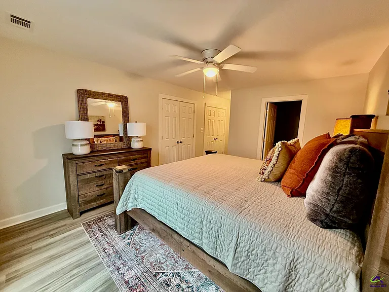 116 Webster Way — Photo 15