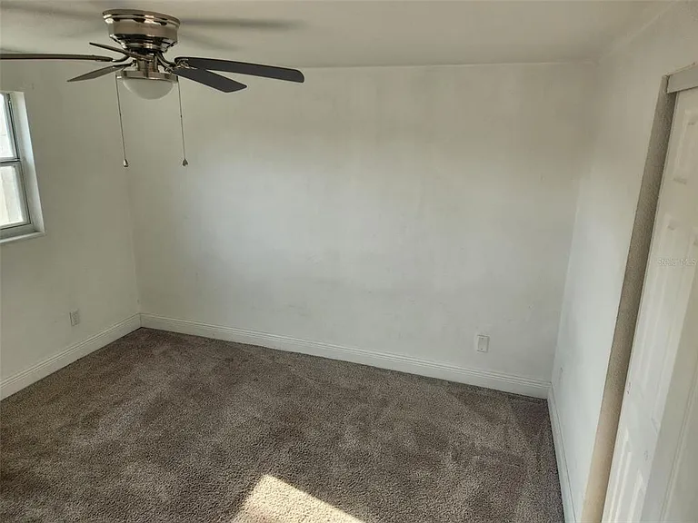 8518 Woodlake Dr — Photo 12