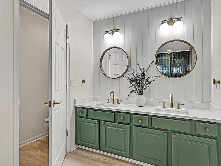 13255 Stone Pond Dr — Photo 16