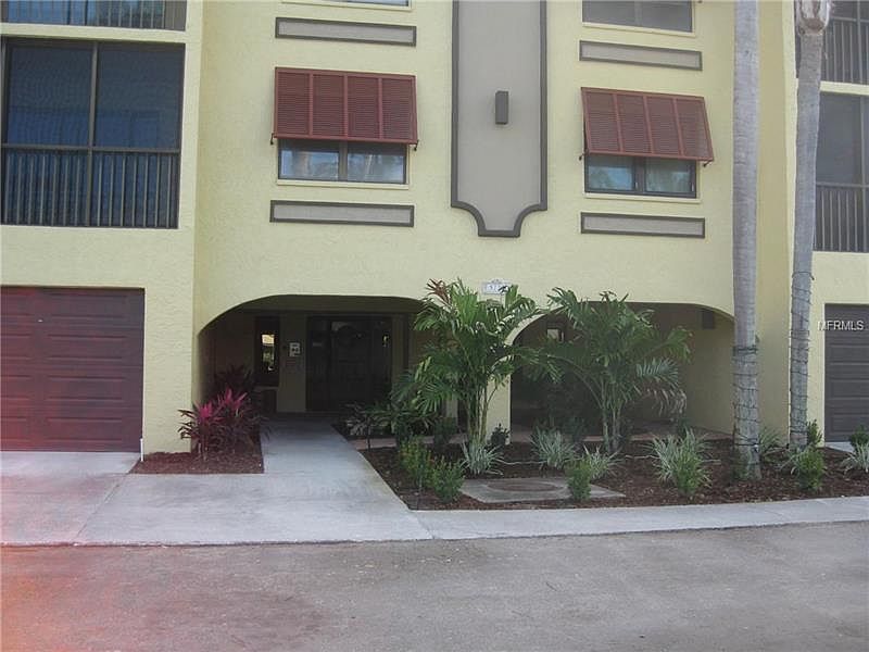 1st image of 5775 Park St N APT 405