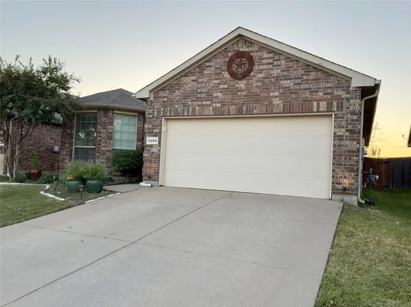 12809 Hidden Valley Ct, Fort Worth, TX 76177