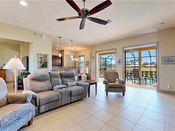 4th image of 4550 Castalia Ct