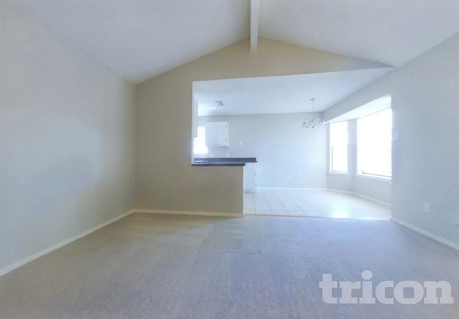 6321 Macarthur Watauga TX — Photo 2