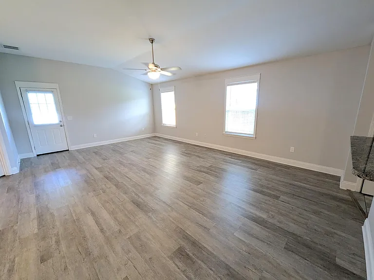 1651 Ponderosa Dr — Photo 11