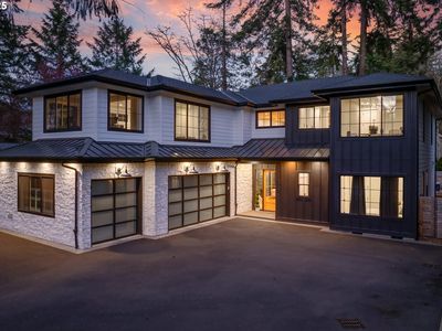 15868 Parker Rd, Lake Oswego, OR, 97035