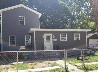 130 N Fulton St, Cassopolis, MI 49031