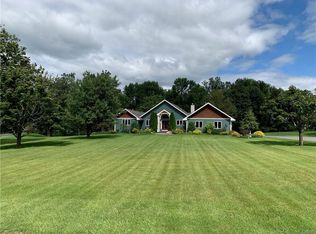 23 Toggletown Rd, Clinton, NY 13323