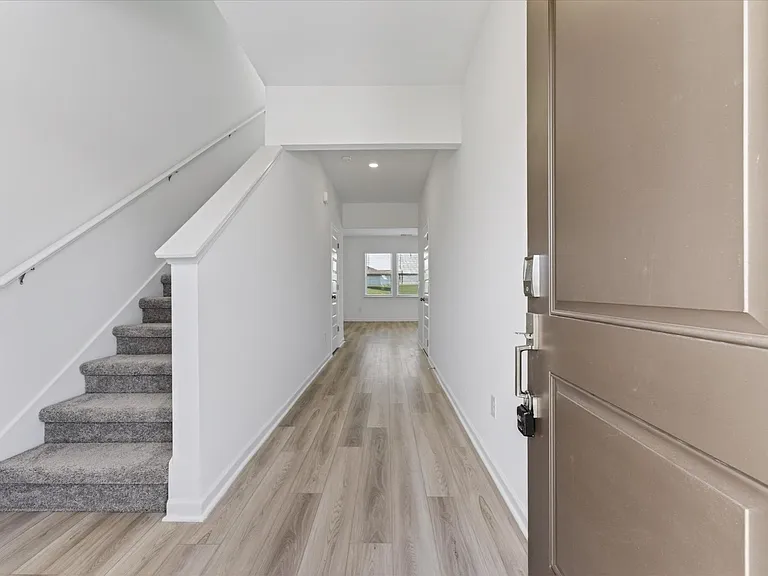 1278 Ross Farms Blvd — Photo 5