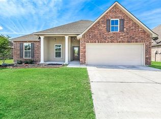 20284 Bella Gardens Circle, Ponchatoula, LA 70454