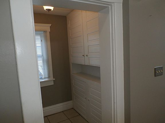 5th image of 70 Linwood Ave