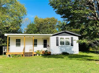 5327 Grey Oaks Rd, Trinity, NC 27370