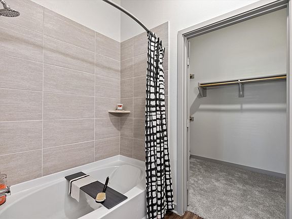 5th image of 1703 Rockhill Rd #6716766