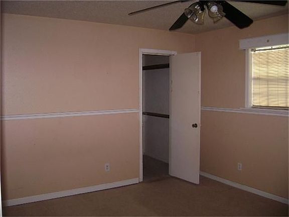 5th image of 4922 E 27th St