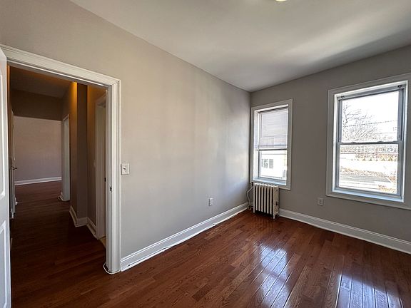4th image of 67 Stuyvesant Ave #22-2