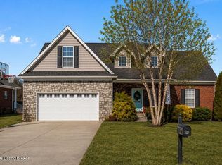 282 Fernwood Dr, Mount Washington, KY