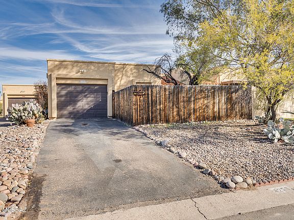 2nd image of 4256 W Pyracantha Dr
