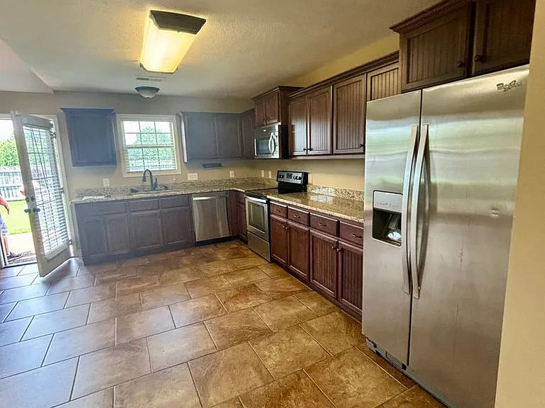 65 Birch Hollow Ln — Photo 24