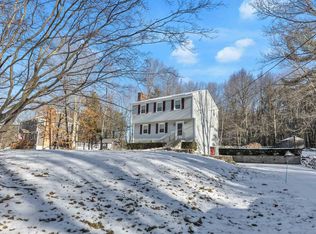 10 Taryn Rd, Derry, NH 03038