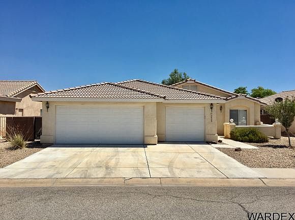 1st image of 2428 E Prickly Pear Dr